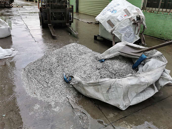 国产91香蕉成人影视APP下金屬暴雨回收香蕉视频APP下载污一批